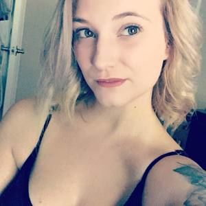 Meet your Posher, Katelyn